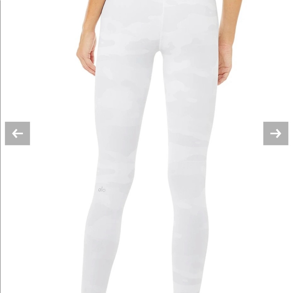 Alo yoga leggings - white camo
